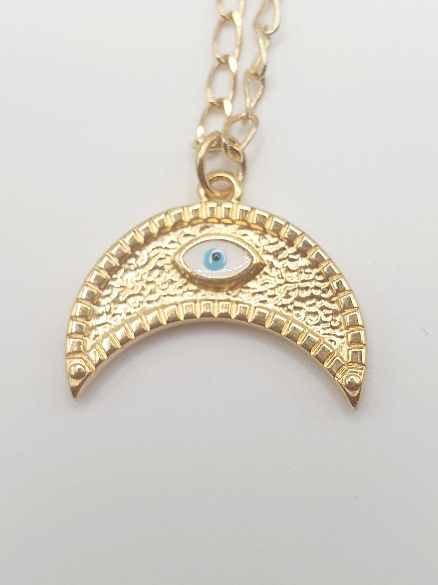 Collier Isis œil plaque or